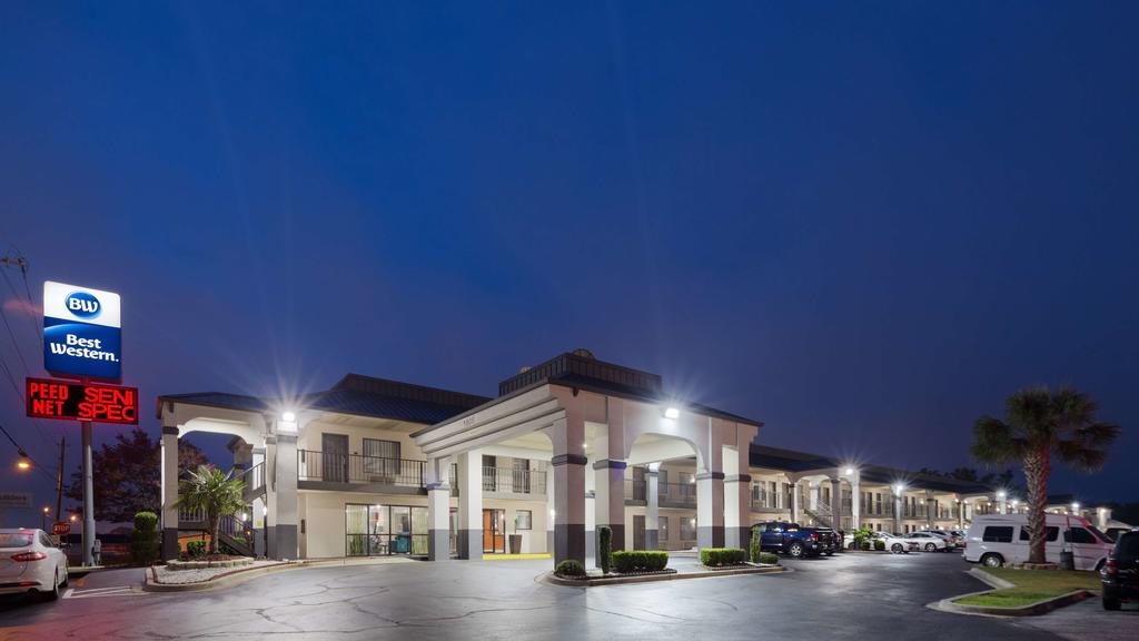 Family Friendly Hotels Florence South Carolina Best Western Inn With Free Breakfast And Close To The I 95 Highway This Hotel Makes It Easy Get On Off Road Is A Great For Anyone